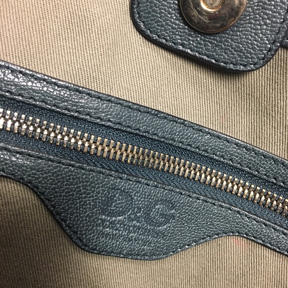 D&G Dolce & Gabbana Estelle Leather Tote - Picture 6 of 10